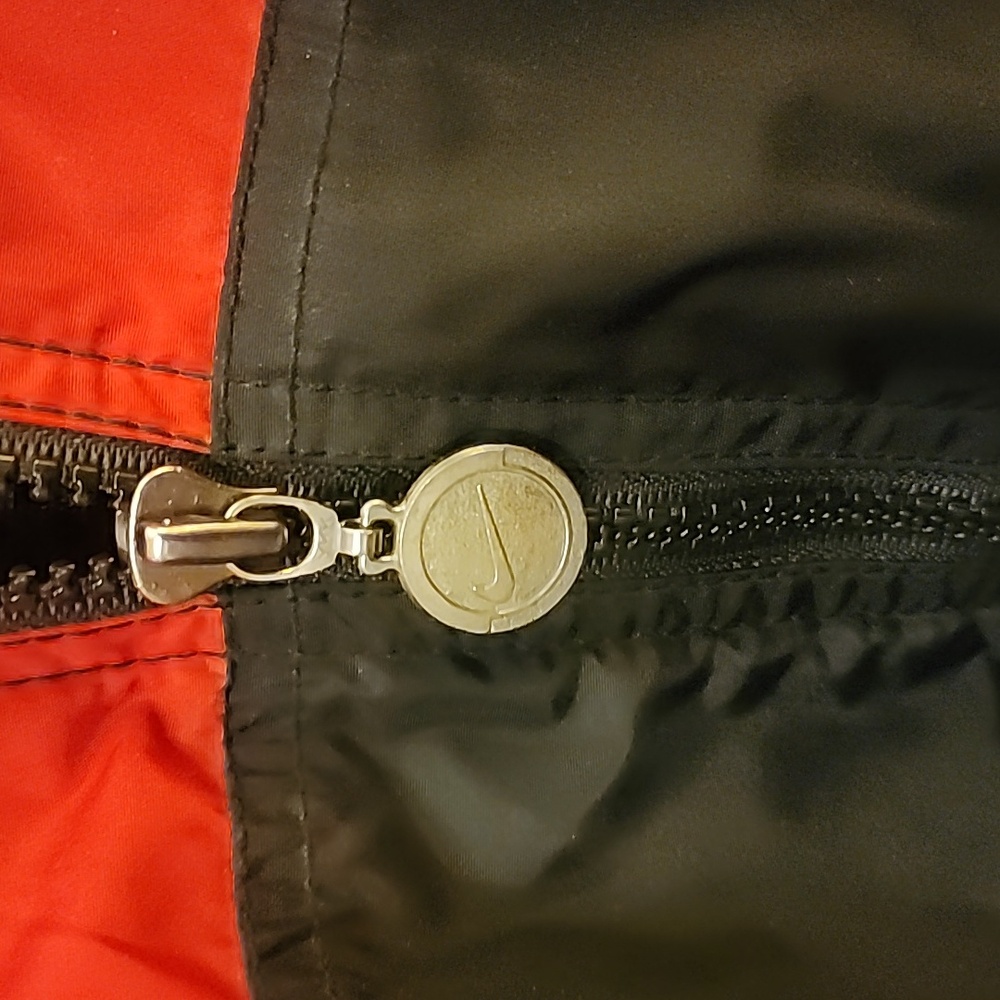 Vintage Nike windbreaker men's zip-up red size large - Picture 3 of 8